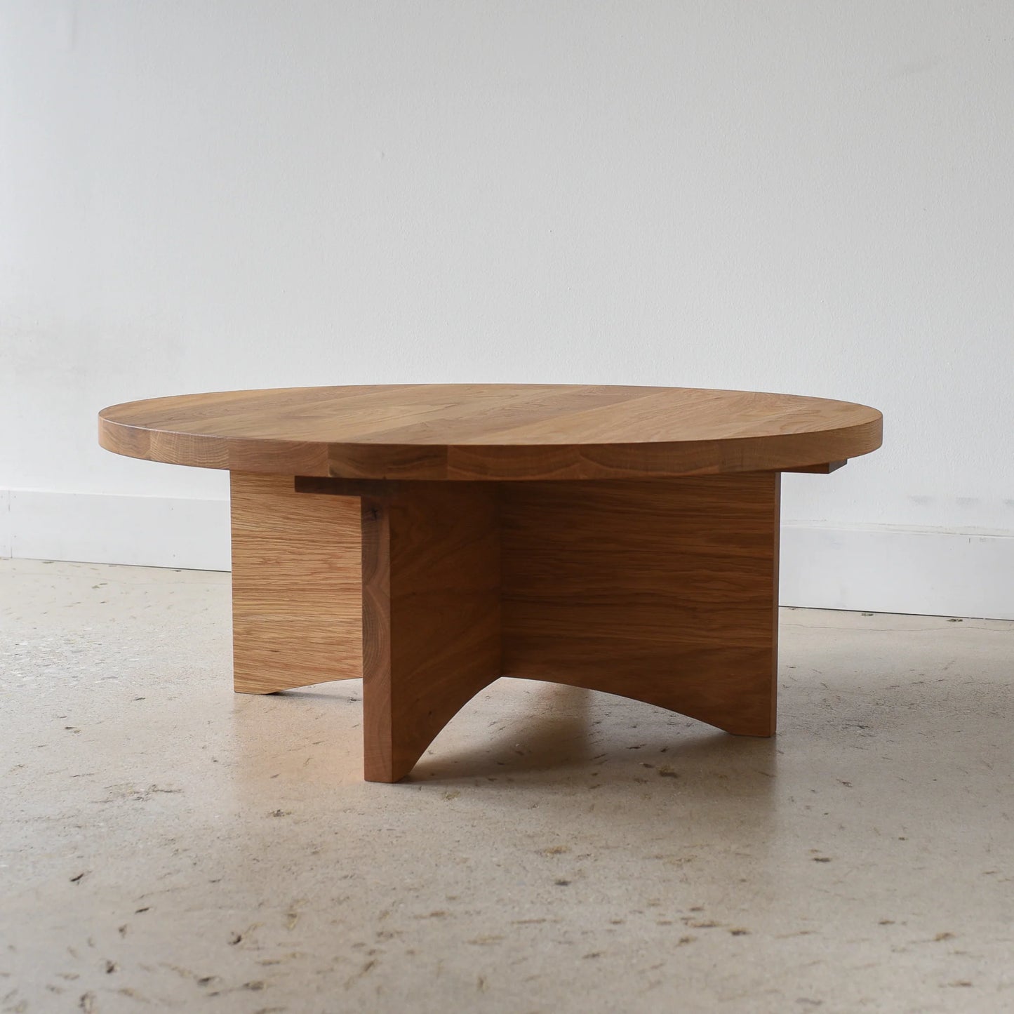 Sculptural round Wood Coffee Table